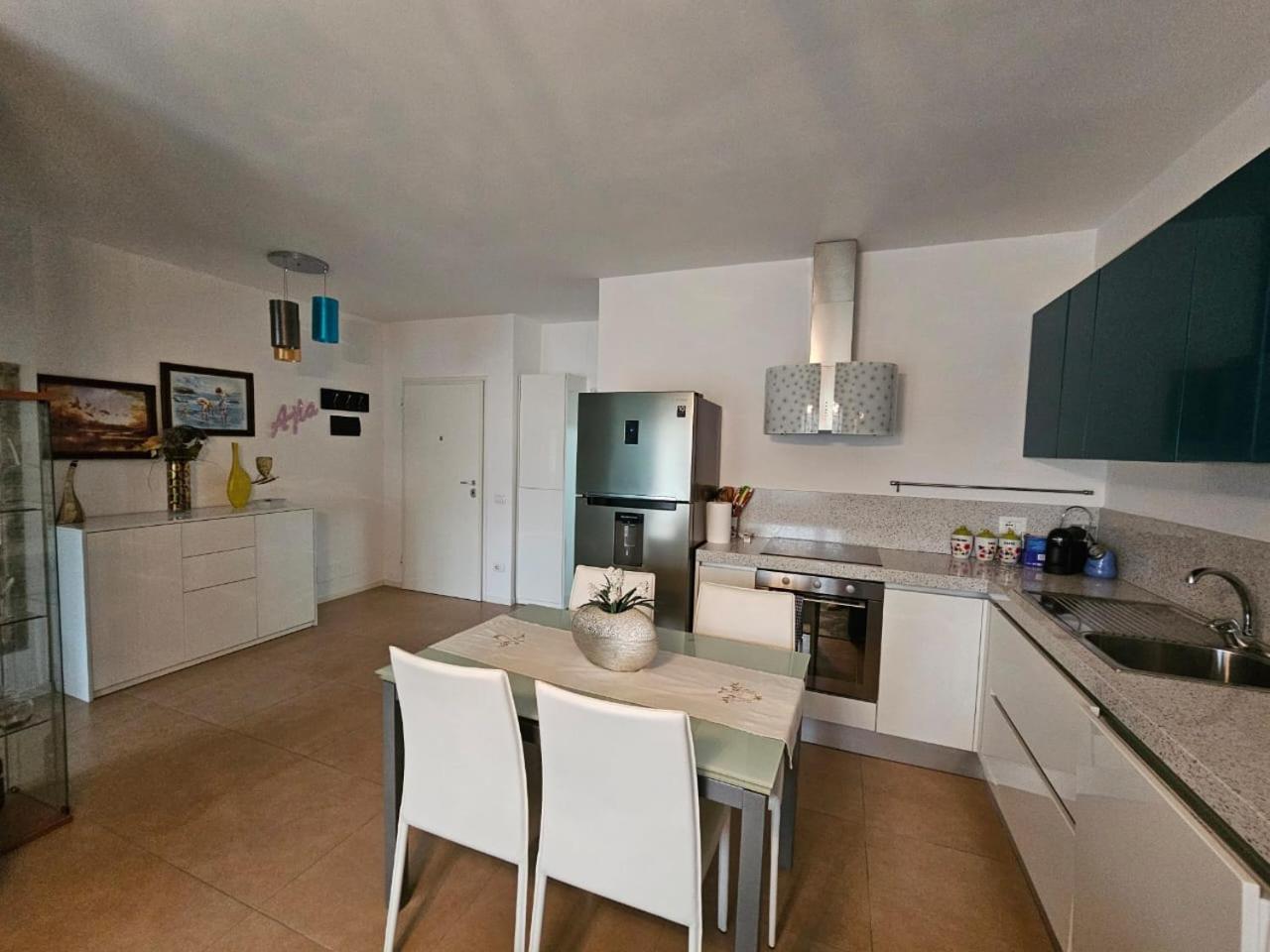 Sea&Sun&Sand Cosy Apartment In Durrës Buitenkant foto